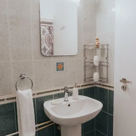 Апартаменты Just A Seaview Apt. * Location * Center * Лимасол