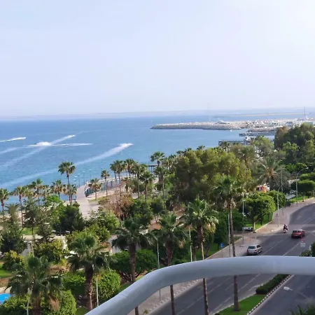 Just A Seaview Apt. * Location * Center * Апартаменты *