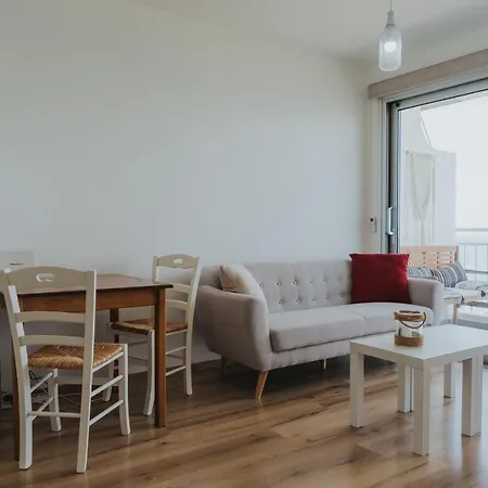 Just A Seaview Apt. * Location * Center * *